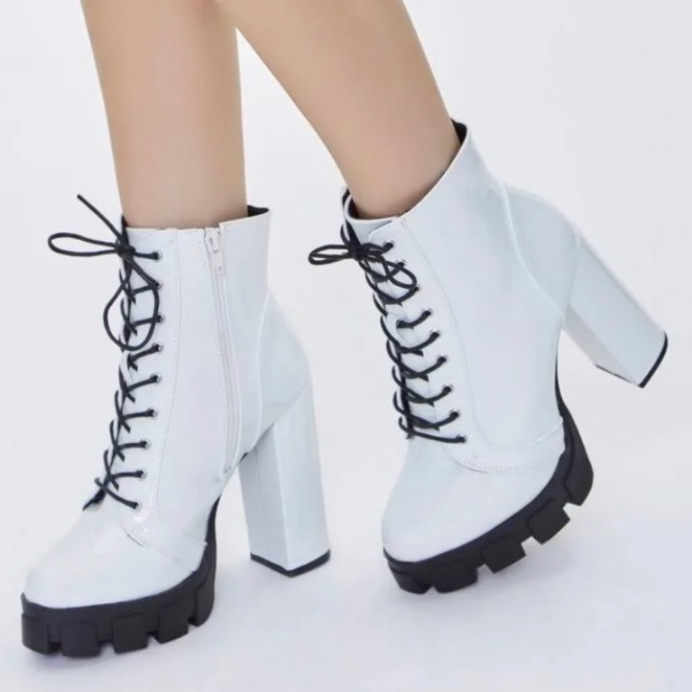 White boots/booties